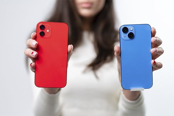 Как выбрать iPhone: сравнение всех моделей